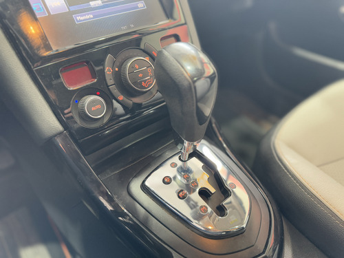 Peugeot 408 1.6 ROLAND GARROS THP 16V FLEX 4P AUTOMÁTICO