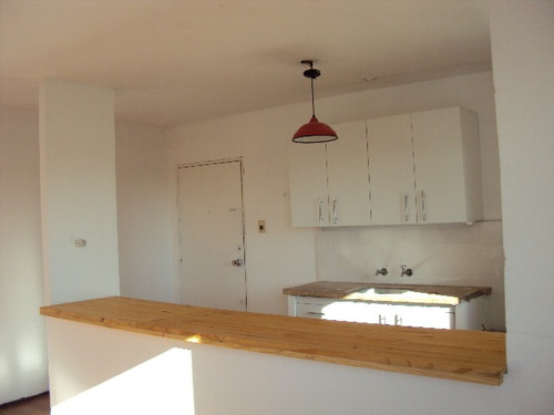 Alquiler De Apartamento Luminoso !