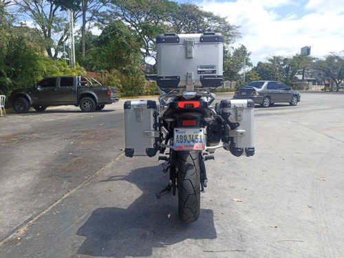 Imagen 5 de 17 de Cfmoto 800mt