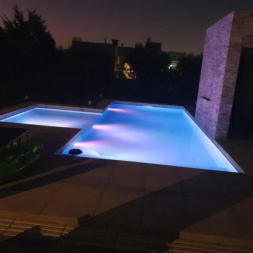 Casa En Venta - 3 Dormitorios 3 Baños - Cochera - 800mts2 - San Vicente