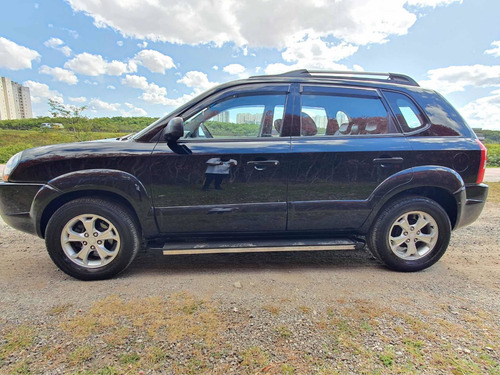 Imagem 4 de 15 de Hyundai Tucson 2009 2.0 Gl 4x2 Aut. 5p
