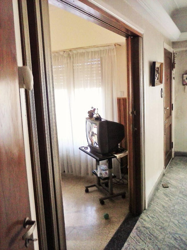 Imagen 8 de 14 de Chalet 3 Amb. C/garage -bº Las Avenidas-galicia Y 12 D Octub
