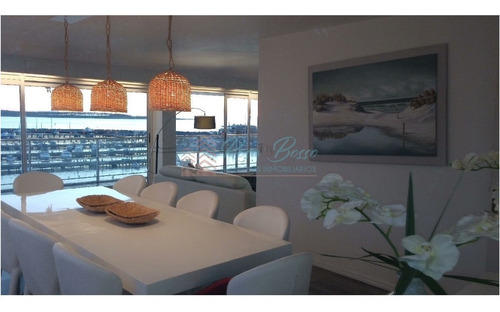 Apartamento En Peninsula, 5 Dormitorios *- Ref: 1805