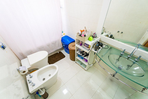 Venta 2 Dormitorios Con Vista Al Rio Y Cochera