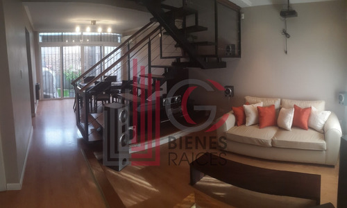 Imagen 6 de 13 de Casa En Lujan Centro Con Detalles De Categoria. Oportunidad!