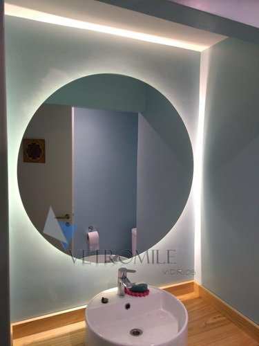 Imagen 1 de 4 de Espejo Redondo 50 Cm Luz Led Para Baño. Borde Pulido E 4mm