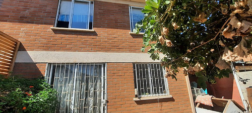 Oportunidad En Interior De Condominio , Santa Amalia.
