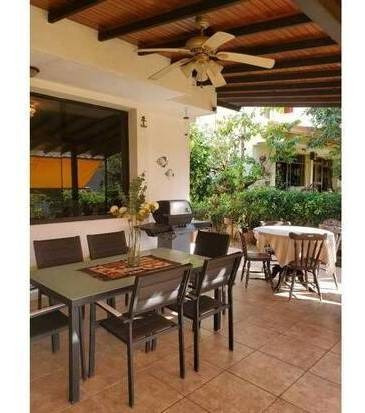 Imagen 4 de 14 de 438720 L Trias 04140432833 Casa Quinta Venta Mañongo