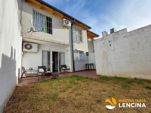 Imagen 23 de 26 de Duplex En Venta - 3 Dormitorios - Carlos Paz