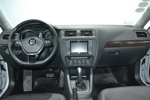 Volkswagen Vento 1.4t Highline Dsg A/t 2018 -imolaautos-