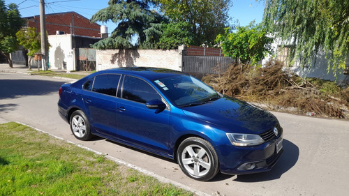 Volkswagen Vento 2.5 Luxury 170cv Tiptronic