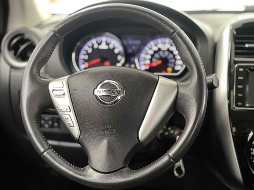 Nissan Versa 1.6 16V FLEX SL 4P XTRONIC