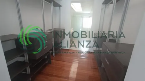 Casa En Arriendo En Altos De Cabecera. Cod A16835