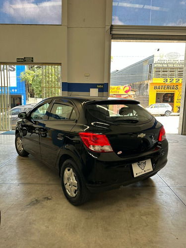 Chevrolet Onix 1.0 Lt 5p