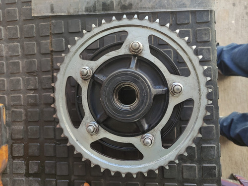 Suzuki Gsxr 600/750 06-07 Base Y Sprocket