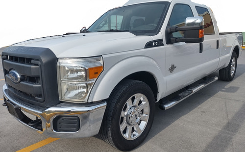 Ford F-350 4x2 6.7lts Diesel 