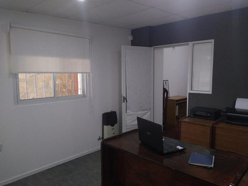 Casa | 4 Dormitorios | Divisible En 2 Departamentos | Capitán Bermúdez | Barrio Villa Del Prado