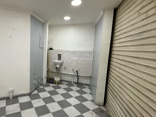 Local En Arriendo En Candelaria. Cod A775985