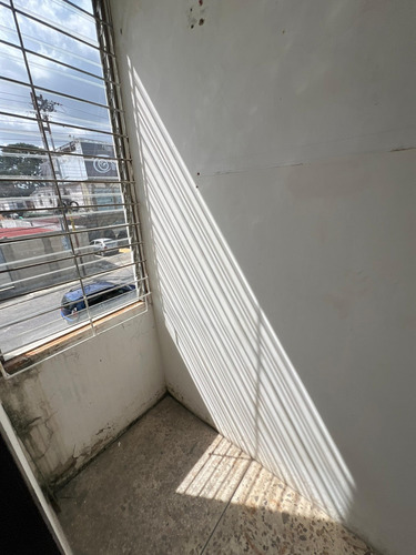 Casa Comercial En El Viñedo, Valencia, Cod: Indiccom-020