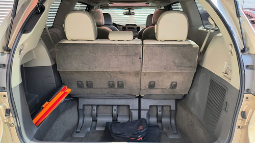 Toyota Sienna 3.5 Limited V6 At