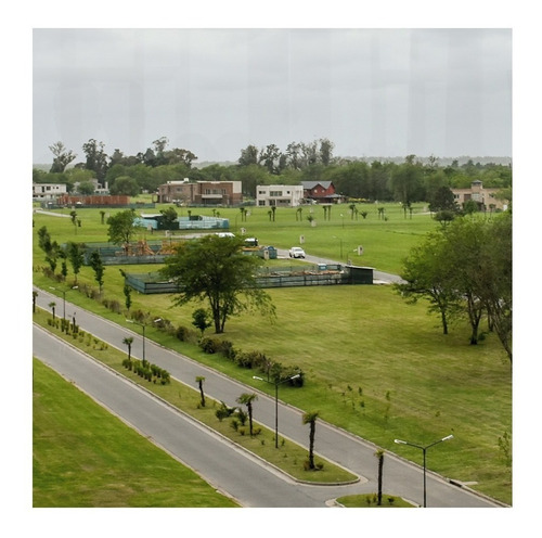 Imagen 4 de 6 de Lote Frente Al Polo En Greenville Polo Resort, Berazategui, Hudson.