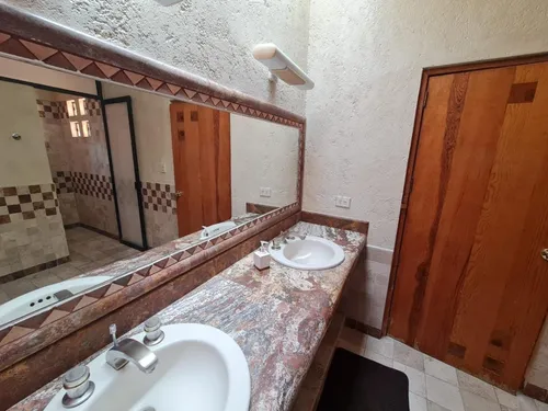 Casa En Venta En Zavaleta (zavaleta)
