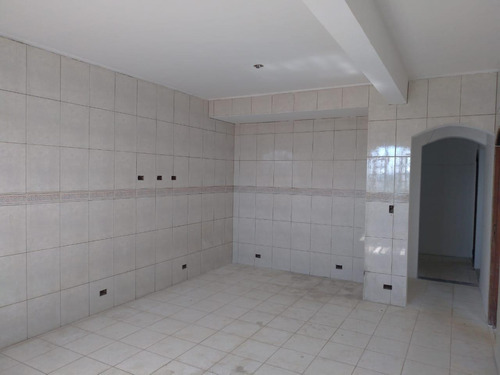 Imagem 10 de 14 de Casa No Centro De Ibiúna