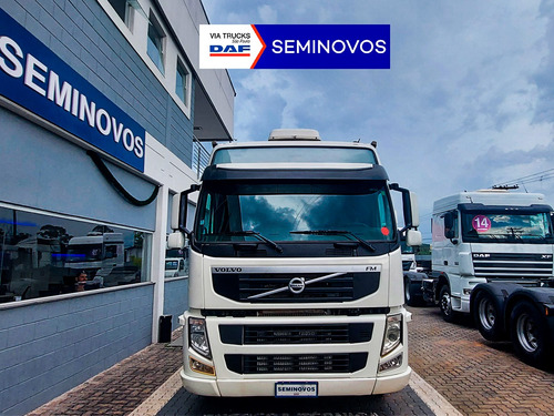 Imagem 1 de 14 de Volvo Fm 370 6x2 2p (diesel) (e5) 2014/2014 Via Trucks | Un
