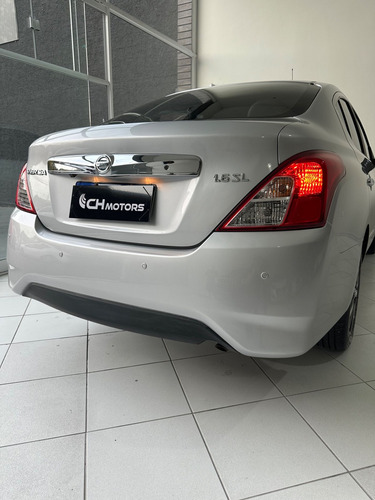 Nissan Versa SL 1.6 16V FlexStart 4p Aut.