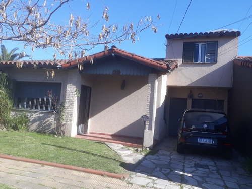 Casa Multifamiliar En Venta / Permuta Ituzaingó Norte