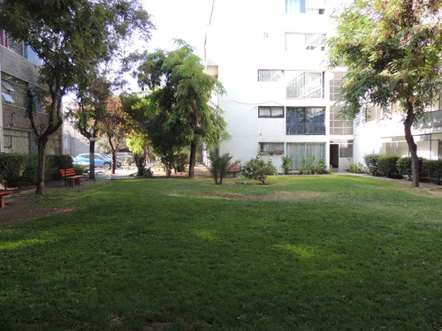 Excelente Depto. Dúplex Eyzaguirre 866