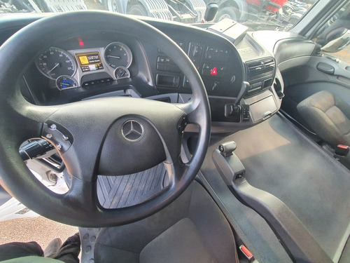 Imagem 10 de 12 de Mercedes-benz Mb 2546 6x2 Actros Ano 2019 Baixo Km
