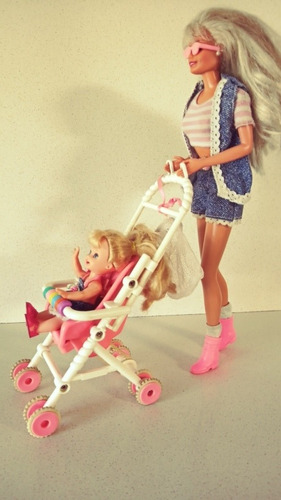  Muñeca Barbie Y Kelly - Paseo Divertido