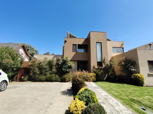 Condominio Con Acceso A La Laguna Piedra Roja De Chicureo