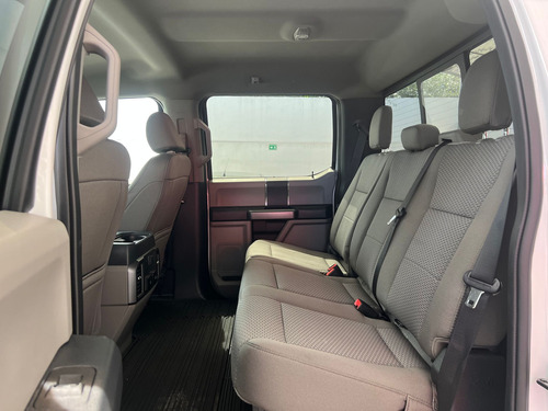 Ford F-250 6.7l Super Duty Crew Cabina Diesel 4x4 At