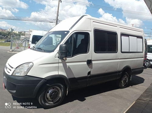 Imagem 4 de 11 de Iveco 3513 Grand Furgone 2008 Mista - Aceito Troca