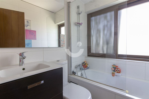 Departamento En Venta De 3 Dorm. En Las Condes