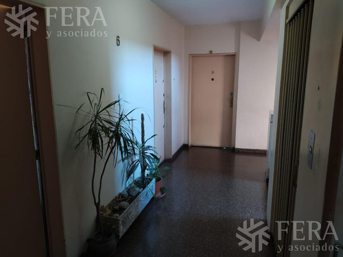 Imagen 5 de 15 de Venta De Departamento De 3 Ambientes Con Espacio Guardacoches En La Boca (28158)