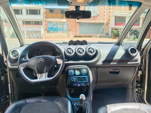 Citroën C3 Aircross 1600CC MT AA