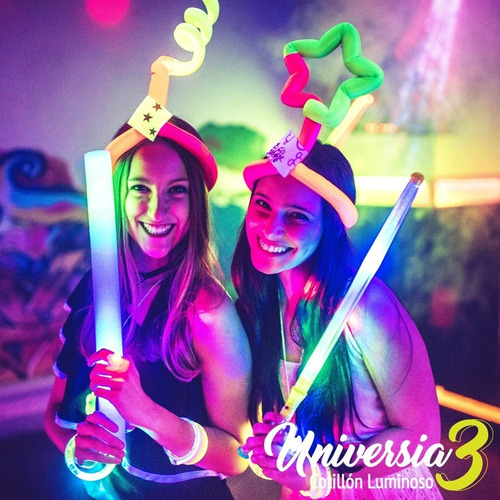 Imagen 4 de 5 de 1 Cortina Metalizada Guirnalda Lluvia Fondo Candy Bar Cumple
