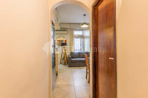 Venta De Departamento 2 Ambientes En Recoleta