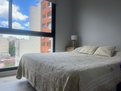 Departamento 3 Ambientes En Torre De Categoría - Caballito