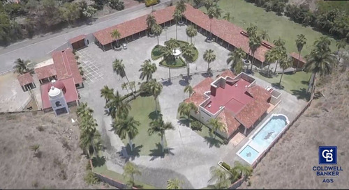 Imagen 1 de 8 de Hacienda Linda Vista En Venta En Michoacan