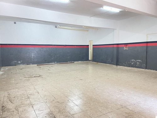 Imagen 4 de 13 de 2 Locales - San Justo