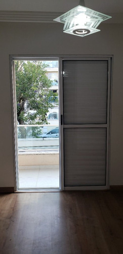 Excelente Oportunidade Para Você Que Sonhe Em Morar Em Um Sobrado Com 3 Suítes, 3 Vagas, Jardim, Próximos Aos Melhores Colégios, Mercados E Farmácias E A 600 Metros De São Caetano E Da Vila Zelina.