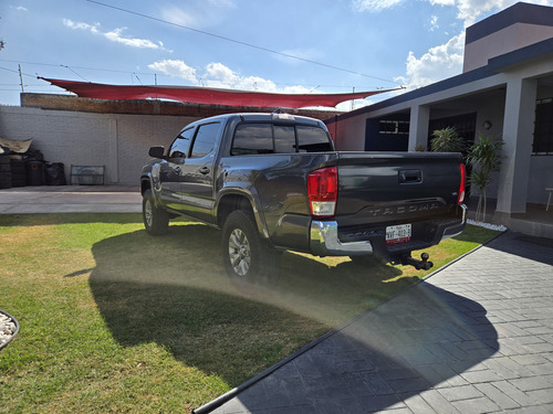 Toyota Tacoma Sr5 V6 2016 Asientos En Piel