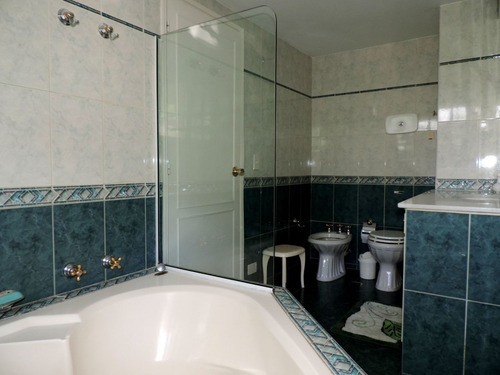 Casa En Venta En Lugano