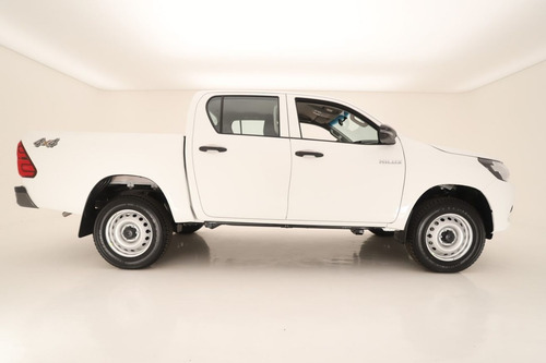 Toyota Hilux 2.4 Cd Dx 150cv 4x4