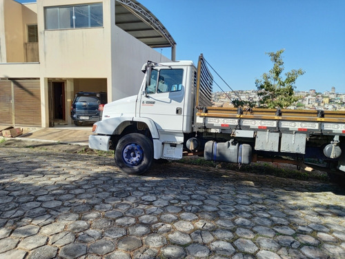 Mercedes Benz 1620