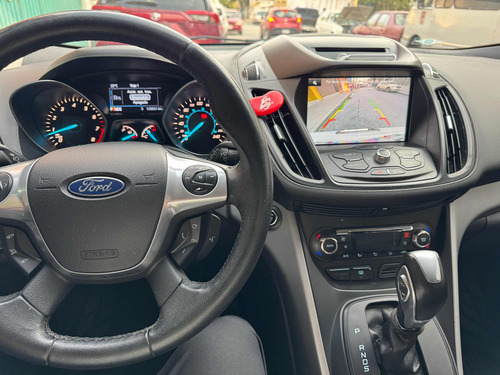 Ford Escape 2.5 Se Plus Mt